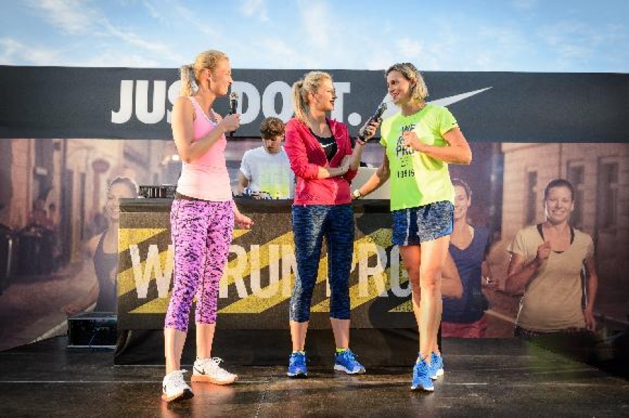 Bára Špotáková odstartovala WE RUN PRAGUE 2014