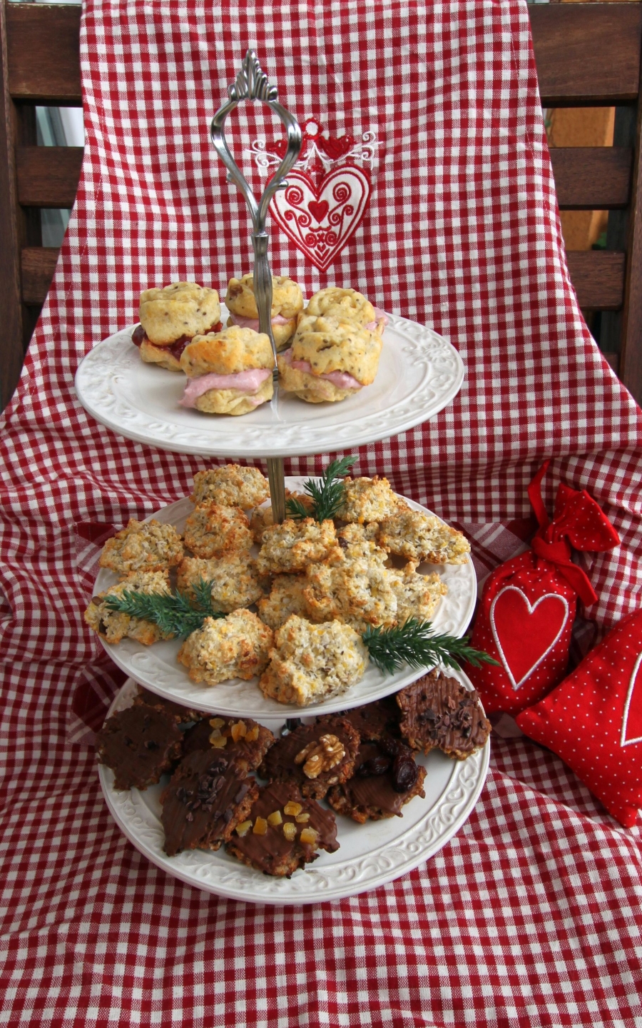 Nepečenému cukroví