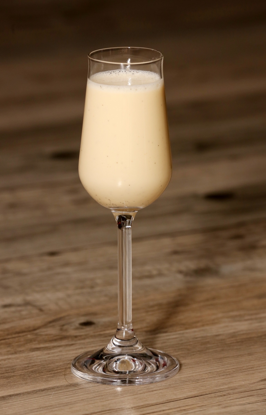 Domácí vaječný koňak