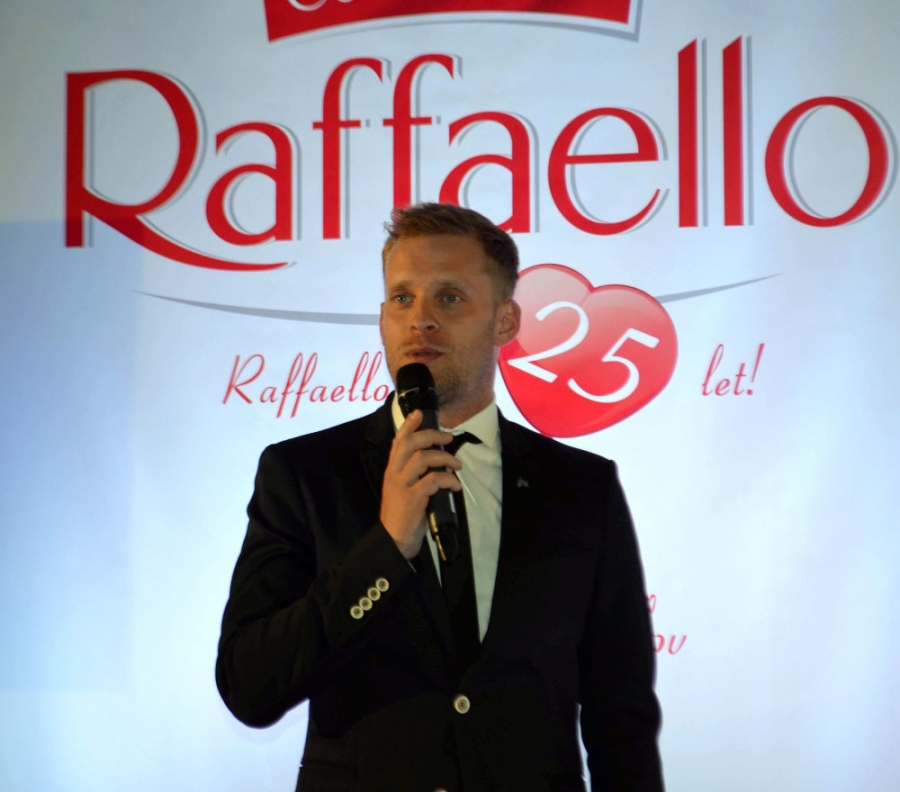 Pošlete přání od srdce s pralinkami Raffaello