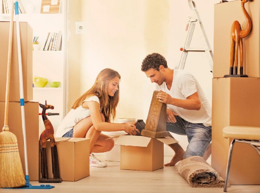 Jak zvládnout s partnerem první měsíc ve společné domácnosti