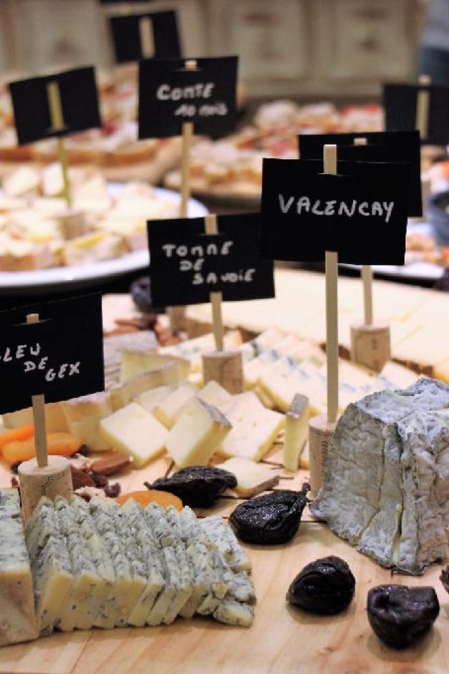 „Od Michelinů na Vinohrady“ do kulinářského studia Ola Kala  aneb  tipy na lehká francouzská vína, která milují ženy