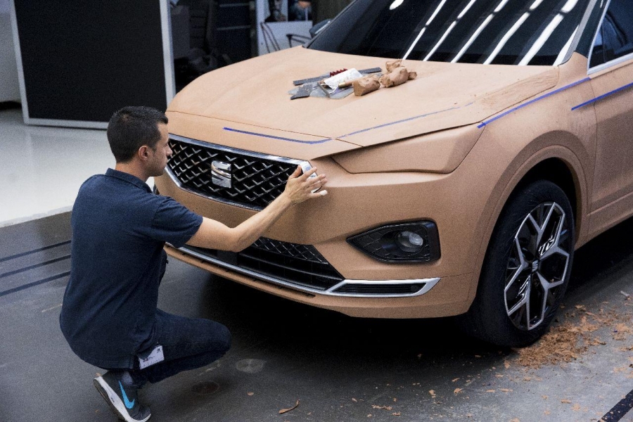 Automobilový sochař: Neobvyklá povolání v automobilovém průmyslu