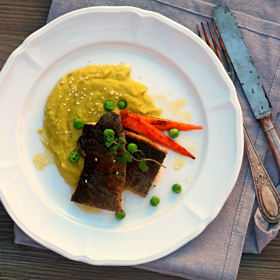 Pstruh s dýňovo-hráškovým pyré