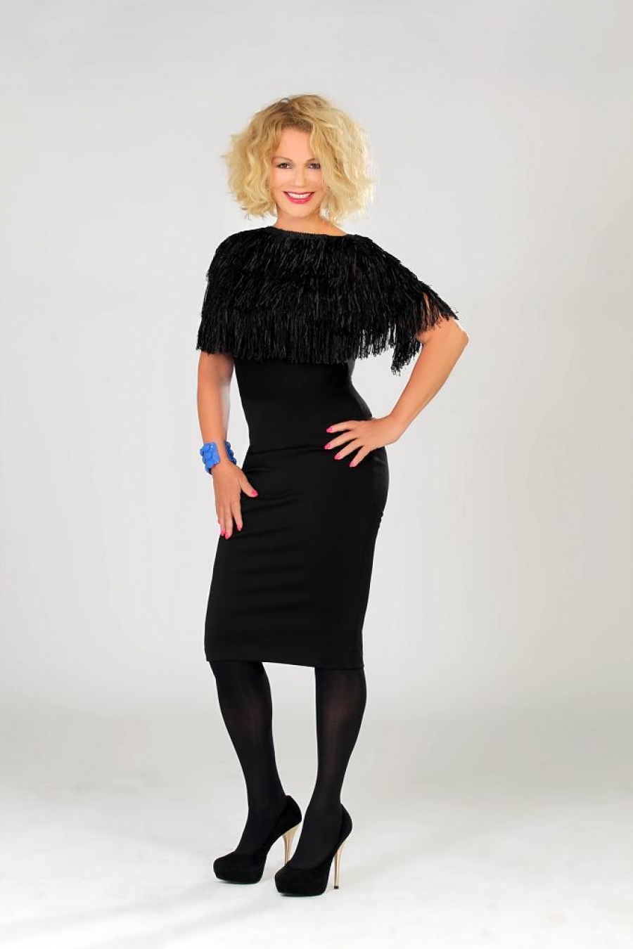 Jitka Asterová obléká šaty o dvě čísla menší