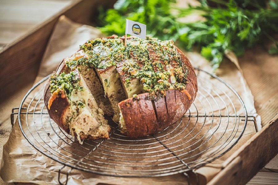 Rychle, chutně a lokálně – zkuste naše červnové recepty