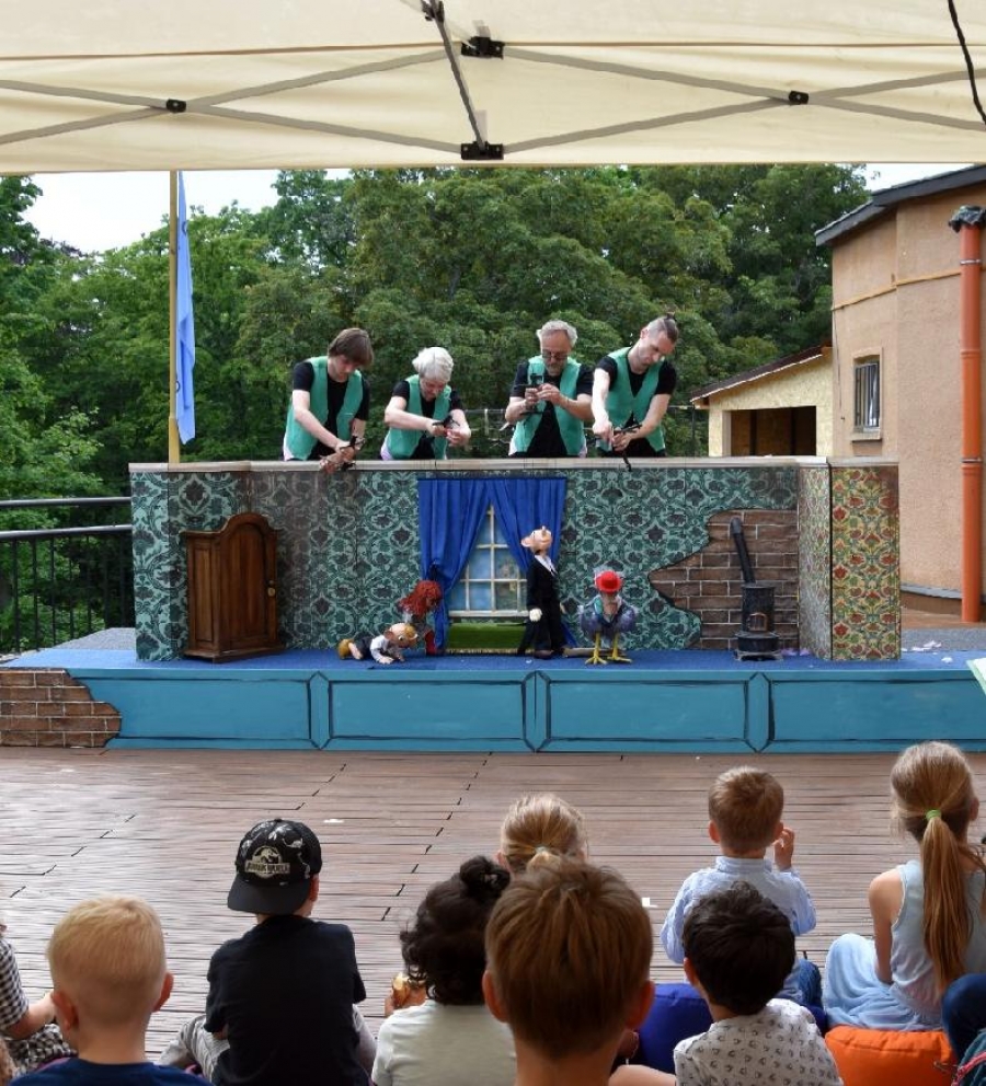 Hurvínek v Planetáriu