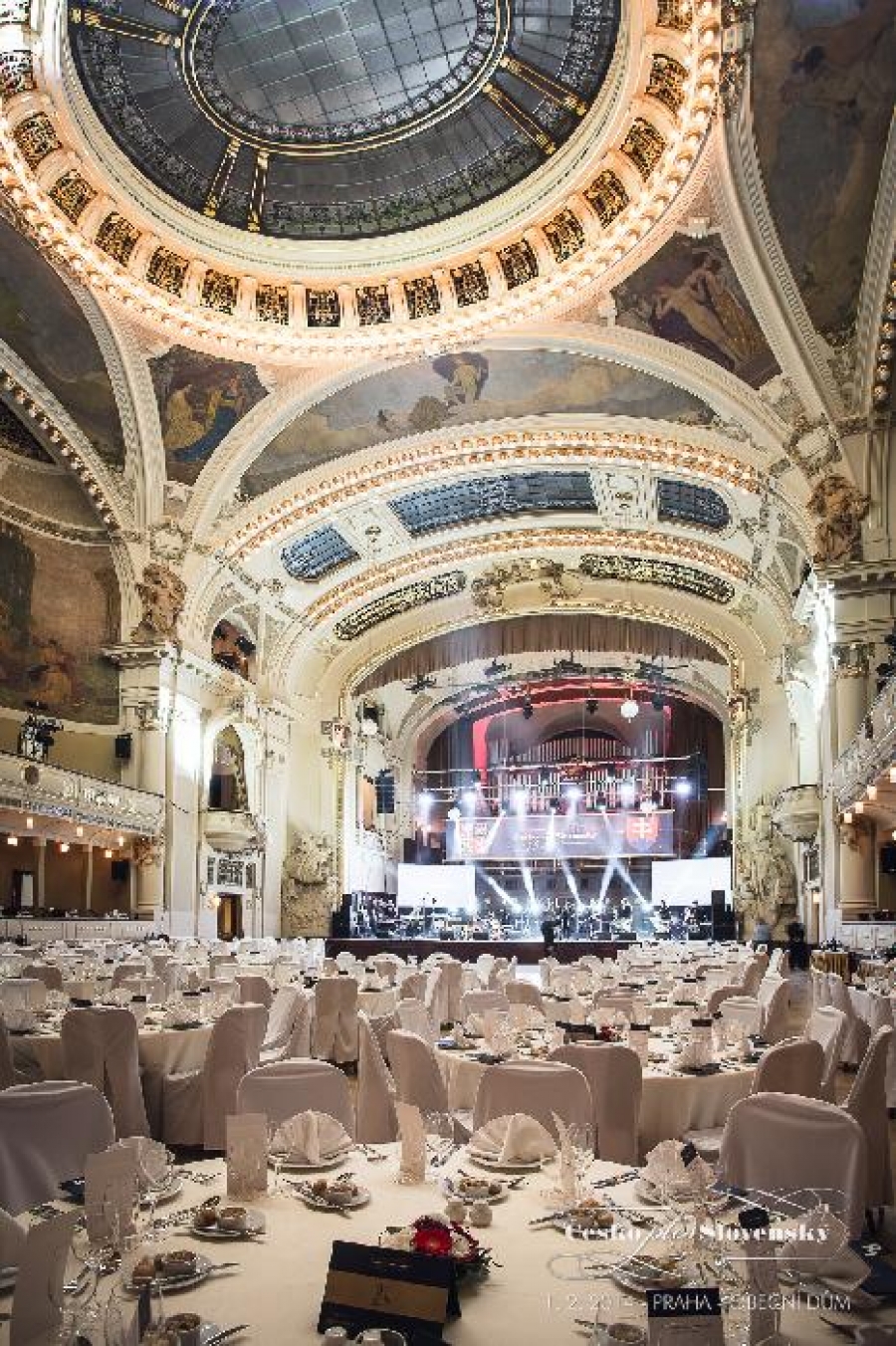 2. ročník Česko-Slovenského plesu