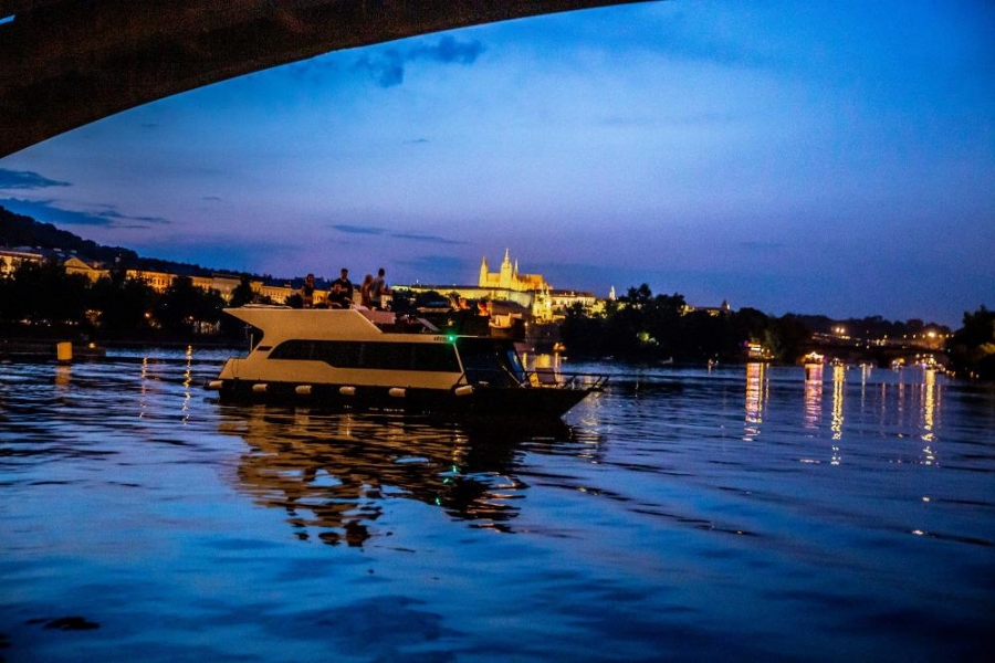 Nezbytnost na cesty? Slušné chování!