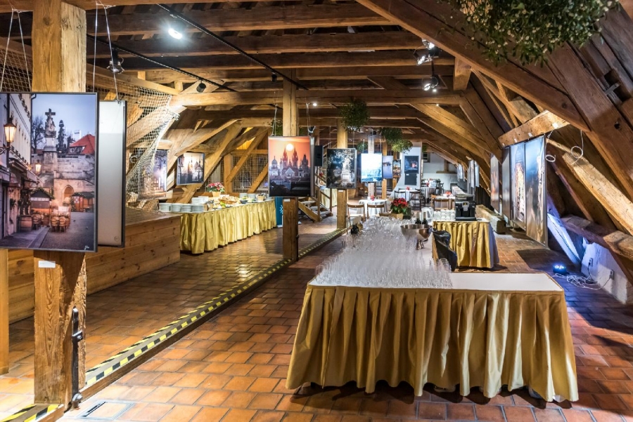 Malostranská beseda – historický fenomén, který je tu i pro vás