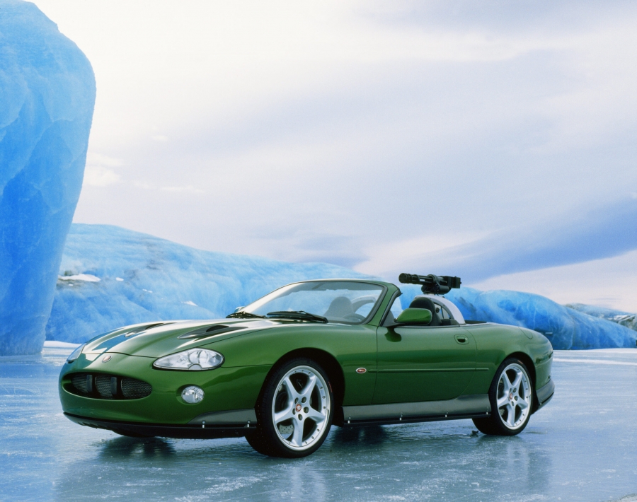 Výstava Bond in Motion postupuje dál Evropou. Ikonická auta 007 přijíždějí do Prahy