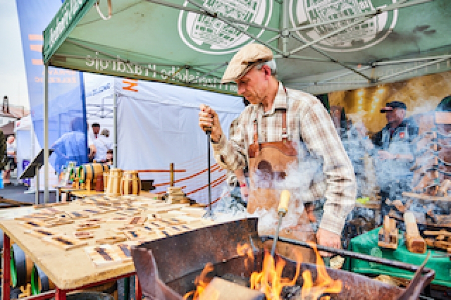 Víkendový tip z pivovaru Velké Popovice: Tomáš Klus, Monkey Business, Wohnout, Brutus a YoYo Band 8. června na Dni Kozla