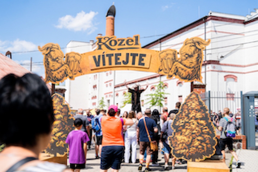 Více než 25 tisíc návštěvníků na Dni Kozla slavilo 150. výročí založení pivovaru ve Velkých Popovicích