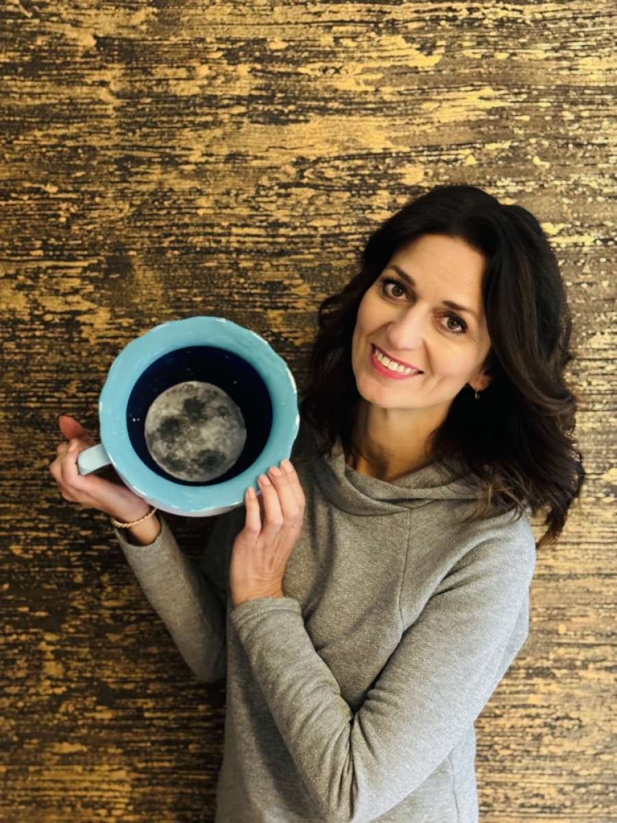 Kdo ze 30 osobností má nejhezčí nočník a za kolik se vydraží.