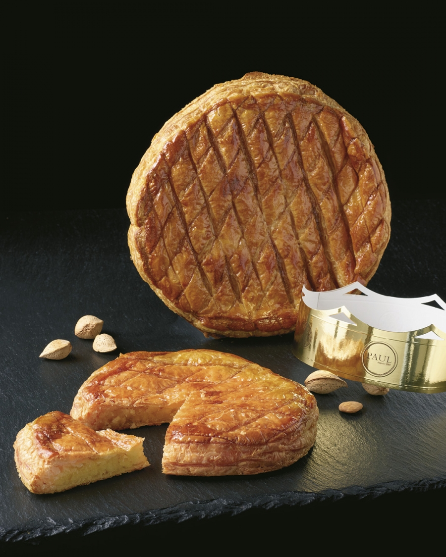 Svátek Tří králů ve světě: Zatímco Češi píšou na dveře, Francouzi hledají poklad v mandlovém koláči  Svátek Tří králů v České republic