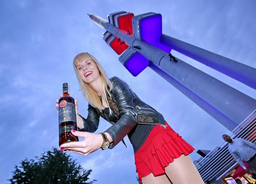 Prestižní rumy v nových designových lahvích