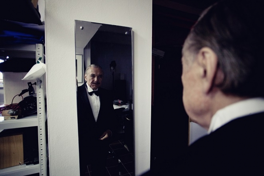 Seznamte se. Kmotr Don Corleone alias Karel Gott...